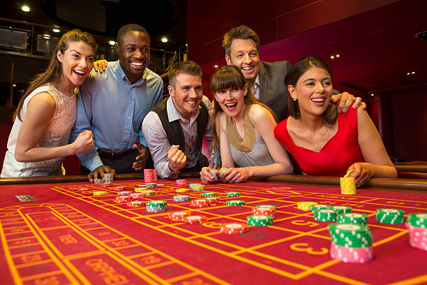 Bonus trigger and free spin mechanics in Jewels of Prosperity slots